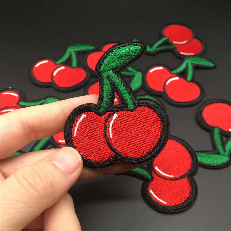 Cherry Fruit Cute Clothing Pat - Embroidery Converse 评论和价格