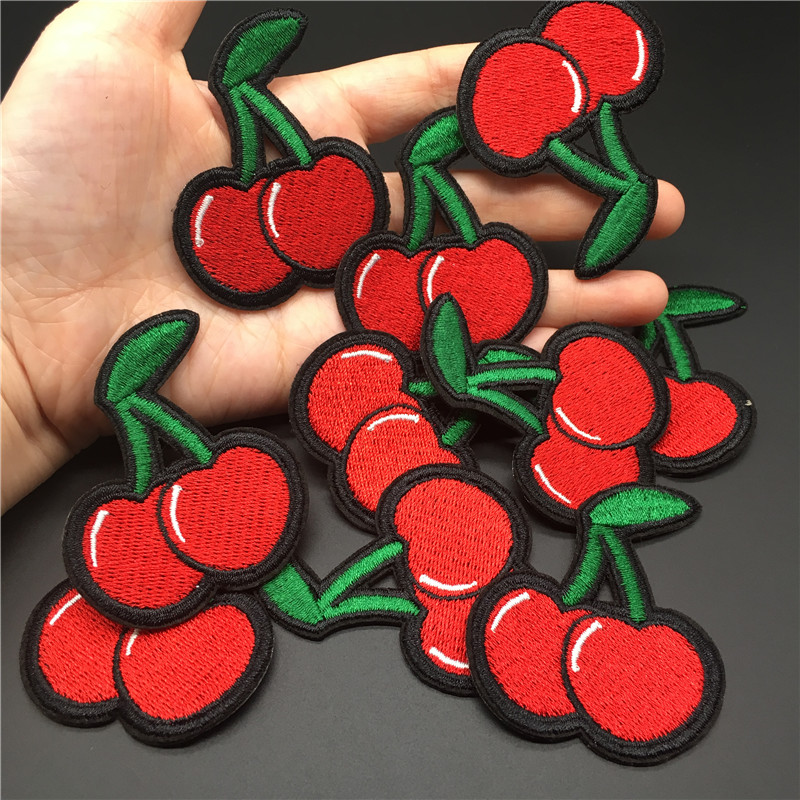 Cherry Fruit Cute Clothing Pat - Embroidery Converse 评论和价格