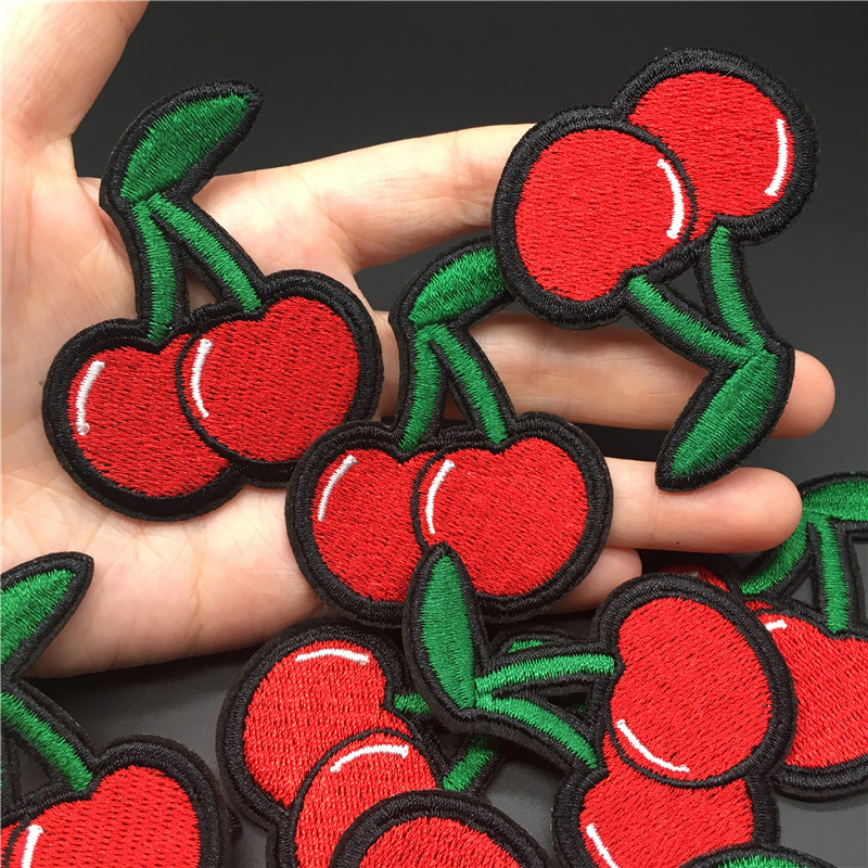 Cherry Fruit Cute Clothing Pat - Embroidery Converse 评论和价格