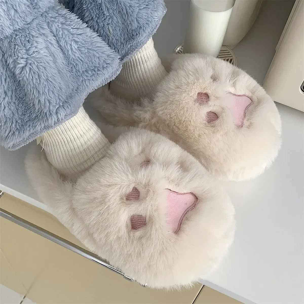 Women Kawaii Cat Claws Fluffy  - Embroidery Xmas 评论和价格