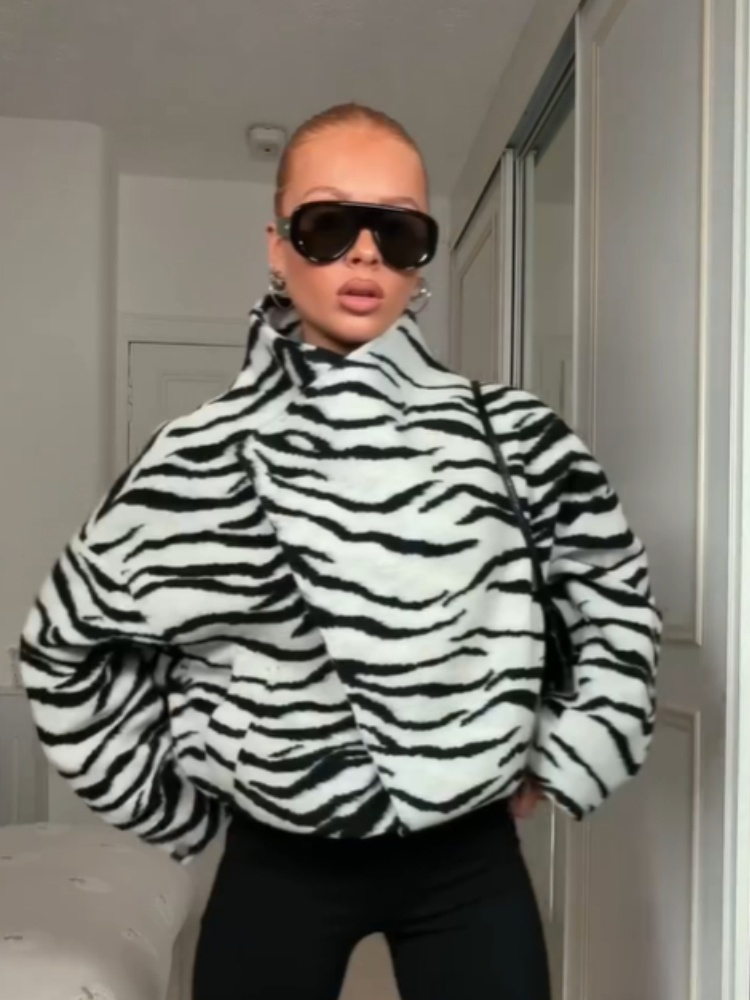Fashion Zebra Print Asymmetric - Felt Sheet Wool 评论和价格
