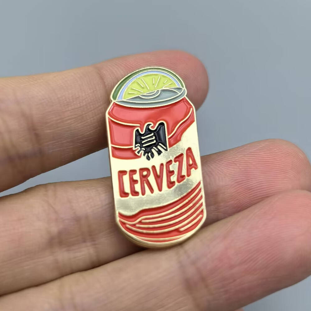 Cute Eagle Cerveza Enamel Pins - Embroidery Initials 评论和价格