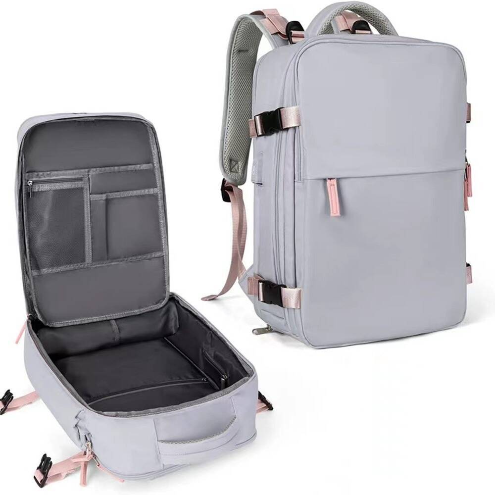 Large Capacity Backpack Stock  - Embroidery Bag 评论和价格