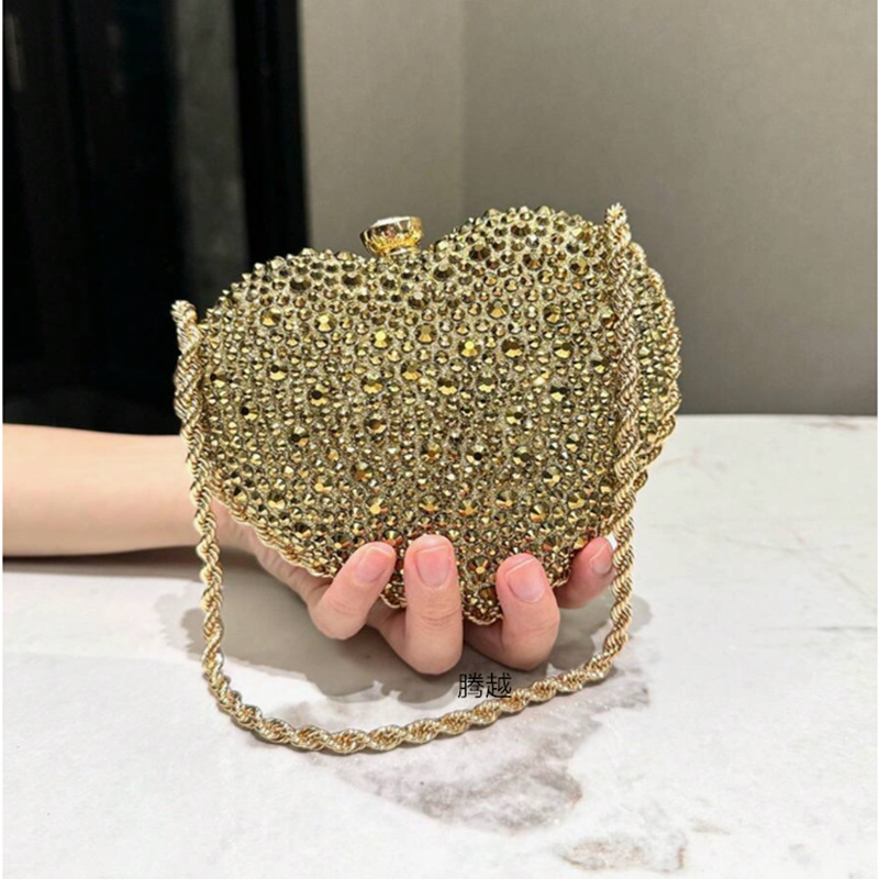 Love Diamond Bag Crossbody Bag - Embroidery Design Love 评论和价格