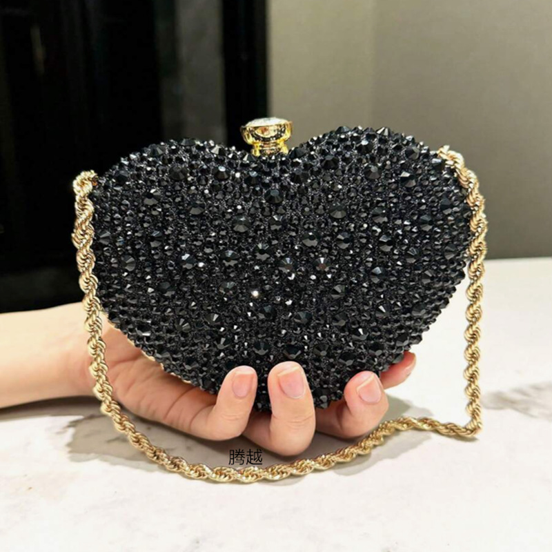 Love Diamond Bag Crossbody Bag - Embroidery Design Love 评论和价格