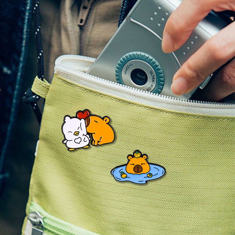 Cartoon Capybara Brooch Creati - Embroidery Whale 评论和价格